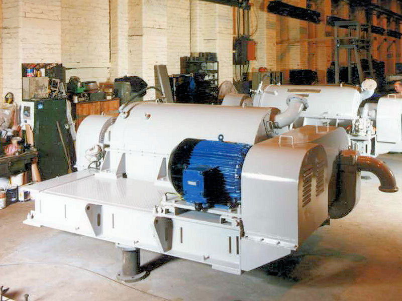 Solid bowl decanter centrifuge refurbishment